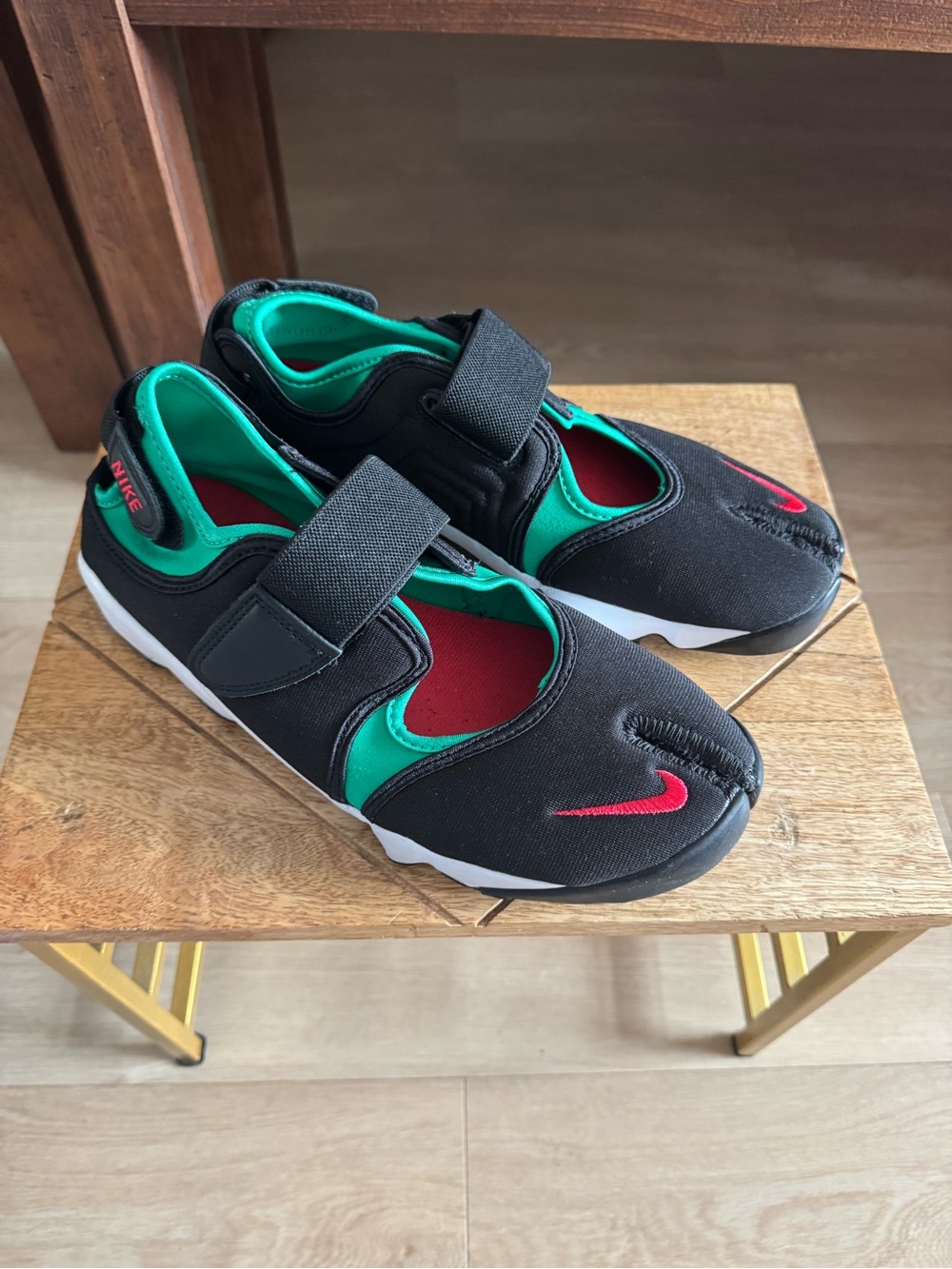 Nike Air Rift Kenya - Picture 2 of 9